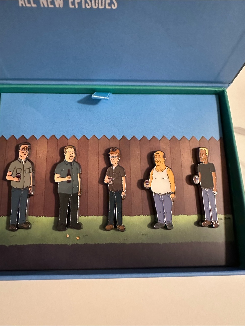 NWT King of the Hill Collector Pin Set (5 total) 2025 Comic Con - Picture 3 of 3